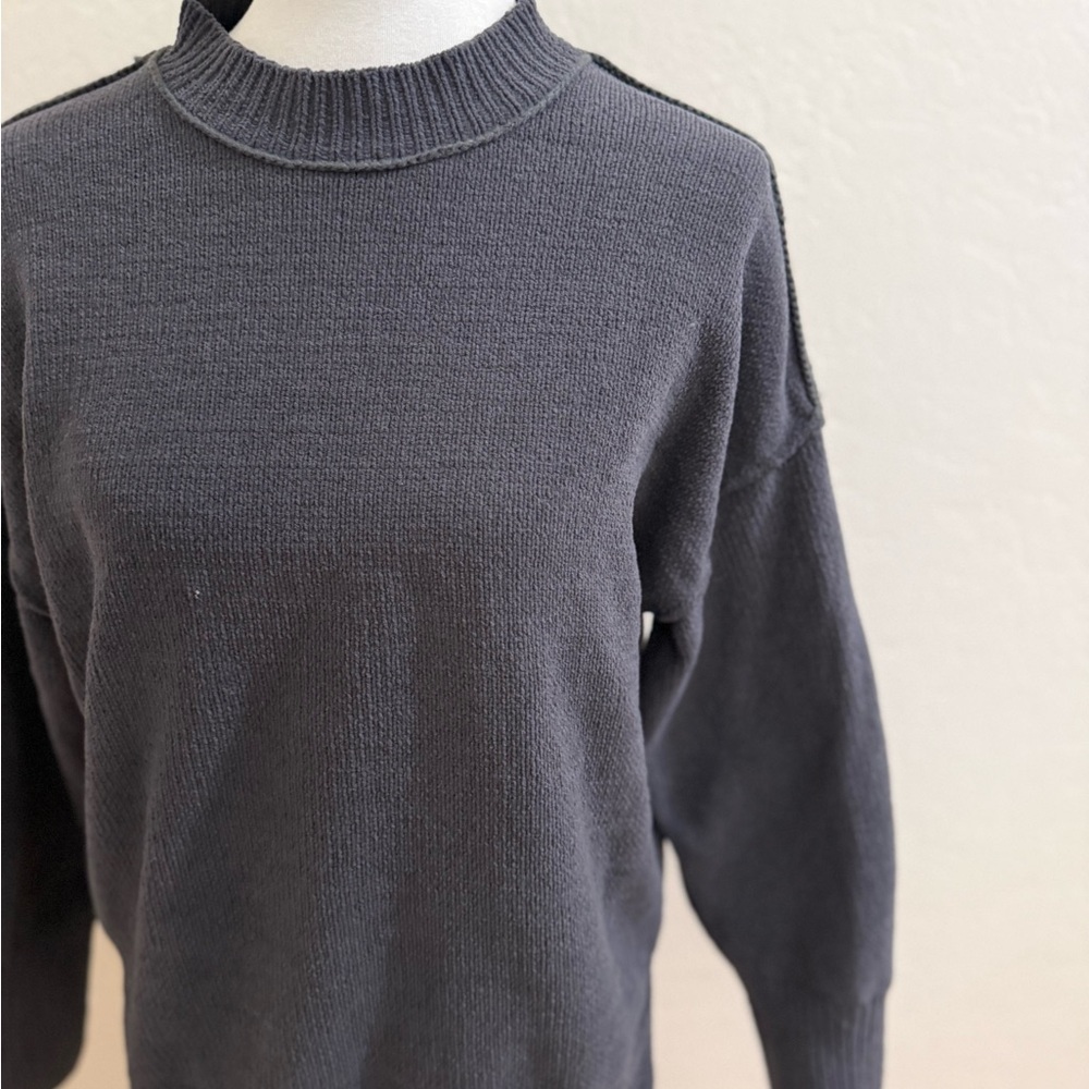 Abercrombie & Fitch Charcoal Crew Neck Sweater - Picture 3 of 3